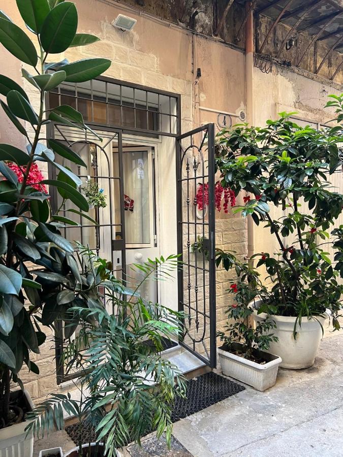 Le Chalet Palermo Centro Екстер'єр фото